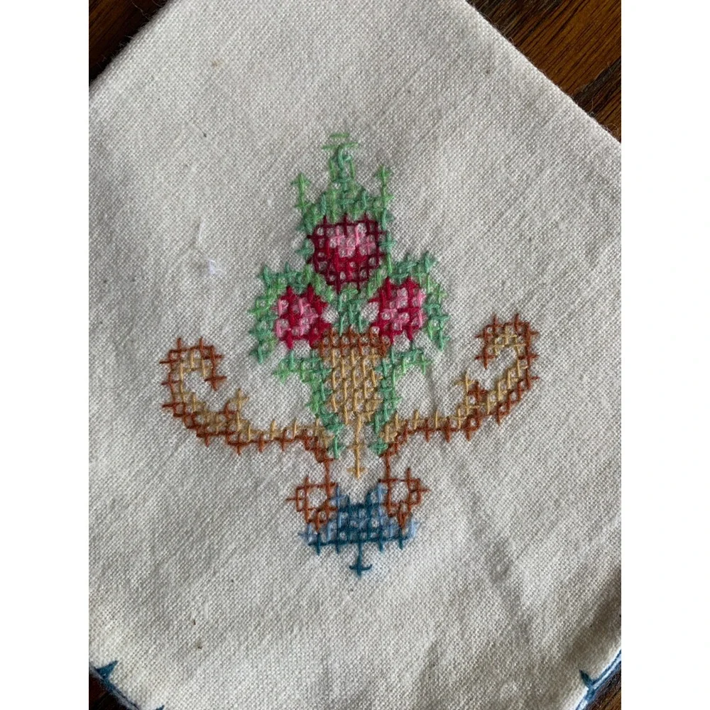 Vintage Hand Embroidered Cross Stitch Floral Napkins Set of 2 White Blue 10x10